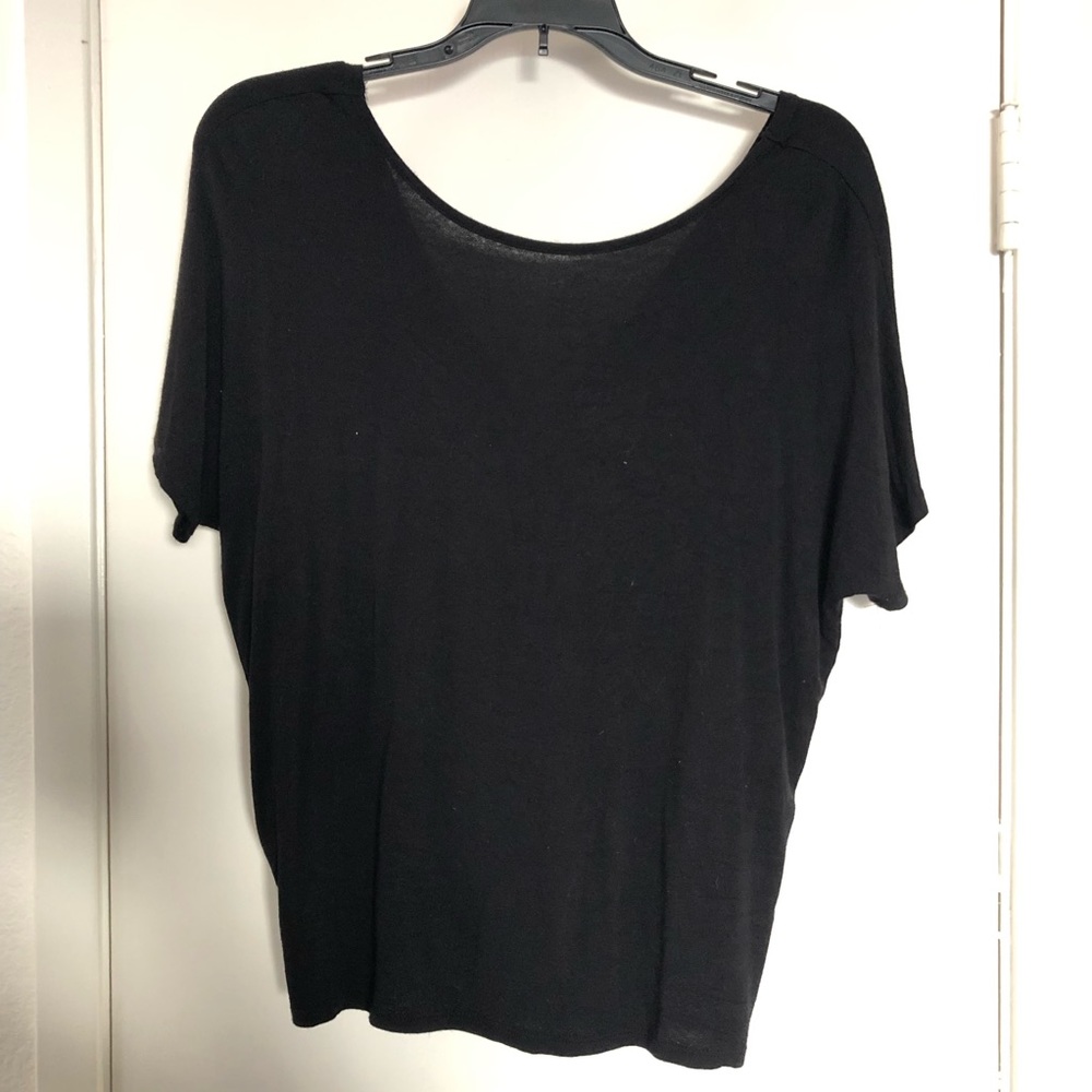 Alya loose back black Shirt